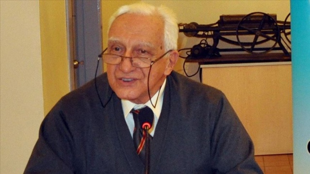 İletişim Başkanı Altun'dan vefat eden gazeteci, yazar ve tarihçi Koloğlu için başsağlığı mesajı İletişim Başkanı Altun'dan vefat eden gazeteci, yazar ve tarihçi Koloğlu için başsağlığı mesajı