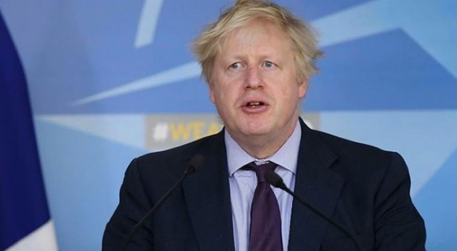 İngiltere Başbakanı Johnson, tedaviye cevap veriyor İngiltere Başbakanı Johnson, tedaviye cevap veriyor