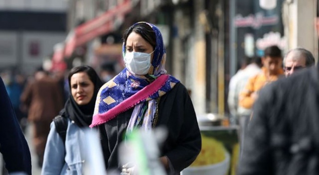 İran'da koronavirüs kaynaklı can kaybı 4 bin 585'e yükseldi