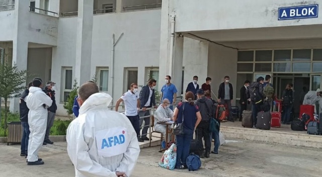 İran’dan getirilen 39 Türk vatandaşı Mardin’de yurda yerleştirildi