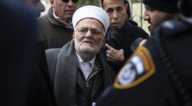 İsrail istihbaratından Mescid-i Aksa İmam Hatibi Şeyh Sabri’ye tehdit