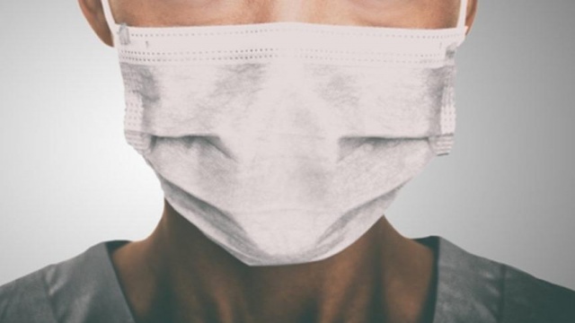 İstanbul'da kaçak üretilen 11 bin maske ele geçirildi