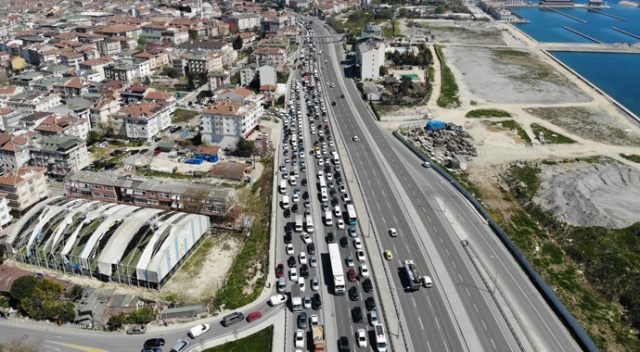 İstanbul&#039;da sokağa çıkma yasağı öncesi dev denetim!