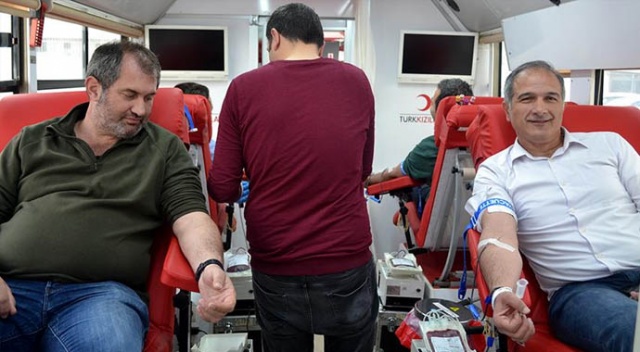 Kan bağışlarına 'koronavirüs' darbesi Kan bağışlarına 'koronavirüs' darbesi