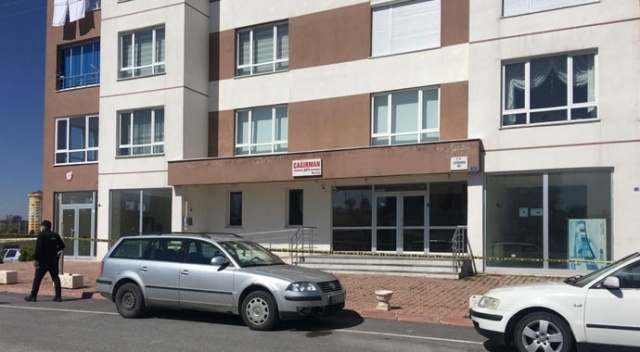 Kapıcıların koronavirüs testi pozitif çıktı! 2 bina karantinaya alındı Kapıcıların koronavirüs testi pozitif çıktı! 2 bina karantinaya alındı