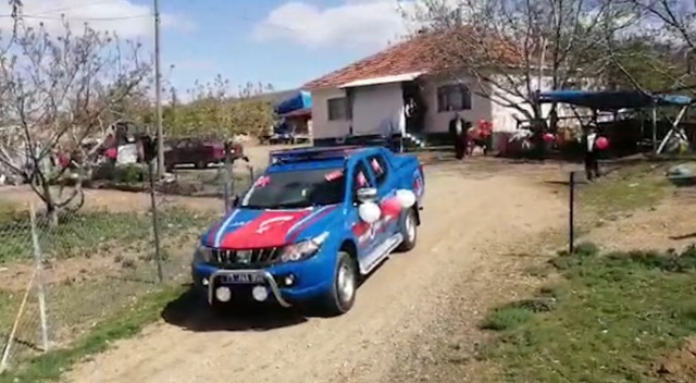 Karantina köyündeki çocuklar unutulmadı