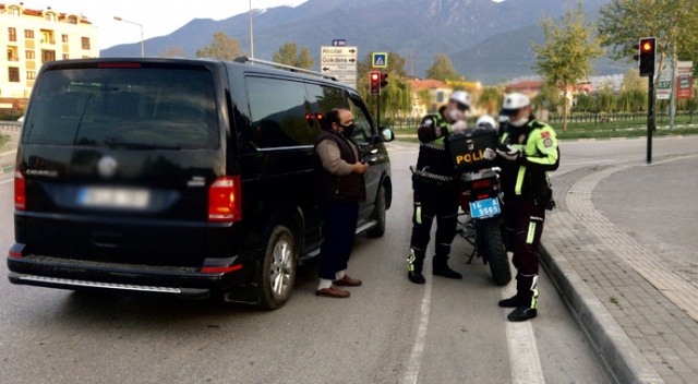 Kendilerine serbest olduğunu savundu, cezayı yedi