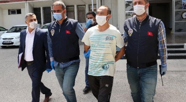 Korkunç! Boşanmak isteyen karısını tornavidayla yaraladı Korkunç! Boşanmak isteyen karısını tornavidayla yaraladı