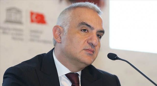 Kültür ve Turizm Bakanı Ersoy: Öngörümüz turizm sezonu mayıs sonuna ertelenecek Kültür ve Turizm Bakanı Ersoy: Öngörümüz turizm sezonu mayıs sonuna ertelenecek