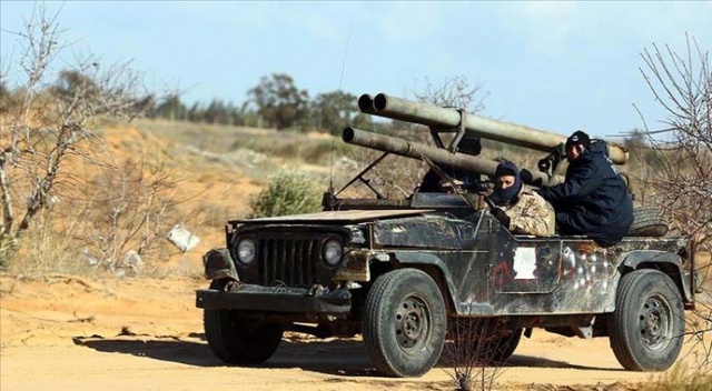 Libya'da UMH silahlı birlikleri, kent merkezine yaklaştı