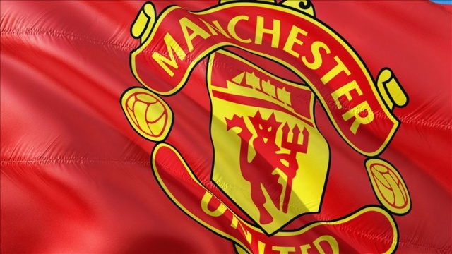 Manchester United, Old Trafford'a ayakta seyirci alacak Manchester United, Old Trafford'a ayakta seyirci alacak