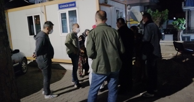 Manisa’da "zeytin fidanı kırıldı" kavgası: 1 ölü 7 yaralı Manisa’da "zeytin fidanı kırıldı" kavgası: 1 ölü 7 yaralı