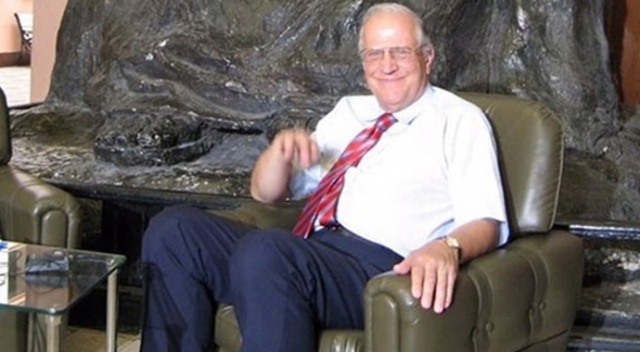 Prof. Dr. Ülkü Azrak, Kovid-19 nedeniyle hayatını kaybetti