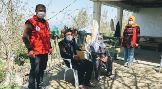 Şehit babasından duygulandıran bağış Şehit babasından duygulandıran bağış