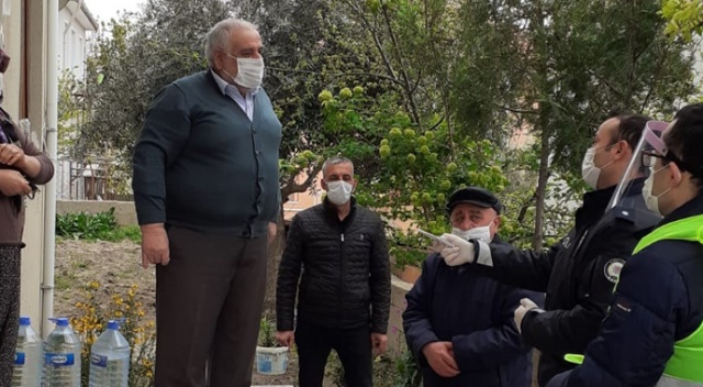 Şehit babasından duygulandıran bağış Şehit babasından duygulandıran bağış
