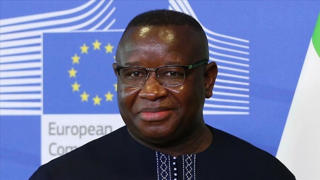 Sierra Leone Cumhurbaşkanı Covid-19 şüphesiyle karantinaya girdi Sierra Leone Cumhurbaşkanı Covid-19 şüphesiyle karantinaya girdi