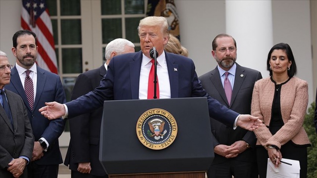 Trump 'dezenfektan enjektesi' önerisini 'kinayeli soru soruyordum' diye savundu Trump 'dezenfektan enjektesi' önerisini 'kinayeli soru soruyordum' diye savundu