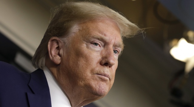 Trump, New York Valisi Cuomo’yı Beyaz Saray'da kabul etti Trump, New York Valisi Cuomo’yı Beyaz Saray'da kabul etti