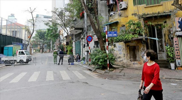 Vietnam Covid-19 nedeniyle getirilen kısıtlamaları gevşetiyor