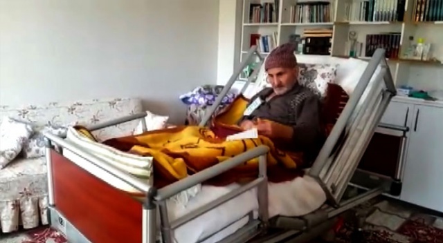 Yatalak hâliyle maaşını bağışladı Yatalak hâliyle maaşını bağışladı