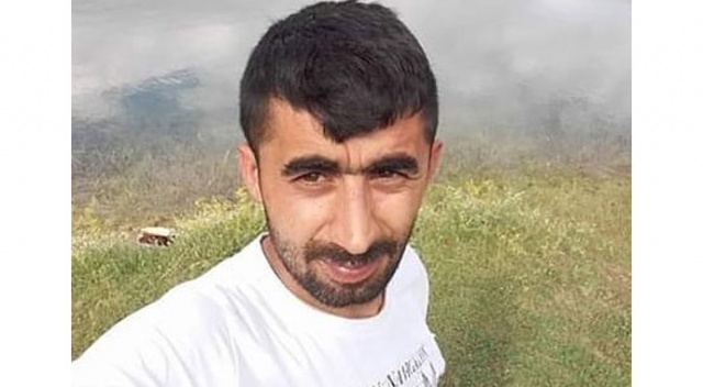 100 metrelik şarampole yuvarlanan traktörün sürücüsü öldü 100 metrelik şarampole yuvarlanan traktörün sürücüsü öldü