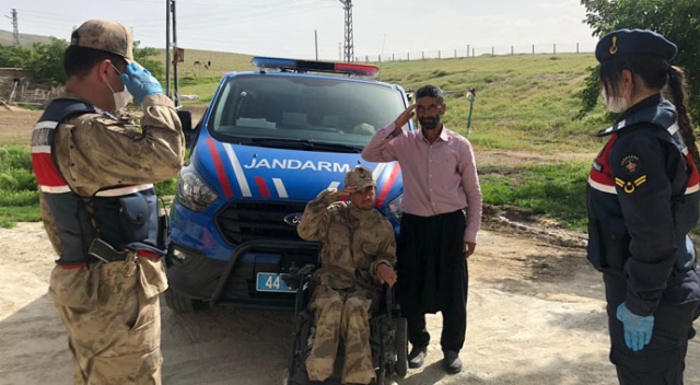 17 yaşındaki İbrahim’in hayalini jandarma gerçekleştirdi 17 yaşındaki İbrahim’in hayalini jandarma gerçekleştirdi