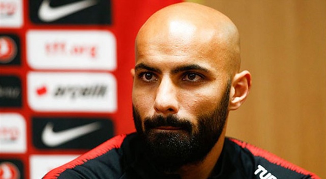 Antwerp milli kaleci Sinan Bolat ile yollarını ayırdı Antwerp milli kaleci Sinan Bolat ile yollarını ayırdı