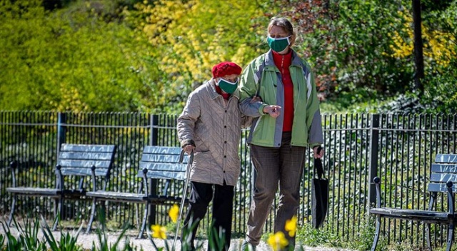Avrupa ülkeleri Covid-19 tedbirlerini kaldırmaya devam ediyor