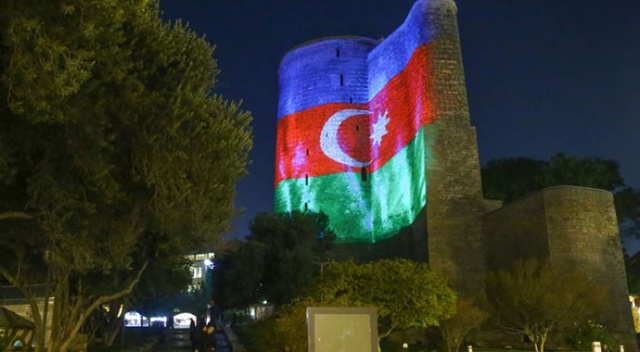 Azerbaycan'da koronavirüsten ölenlerin sayısı 39'a yükseldi Azerbaycan'da koronavirüsten ölenlerin sayısı 39'a yükseldi