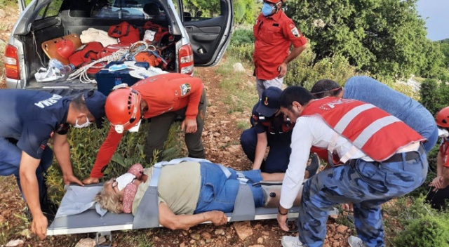 Dağlık alanda kadın ve oğluna jandarma ve AKUT&#039;tan kurtarma operasyonu