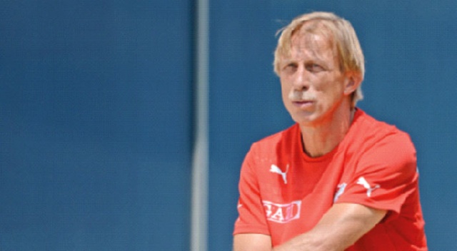 Daum telefonun ucunda!