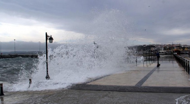 Doğu Karadeniz'de fırtına uyarısı