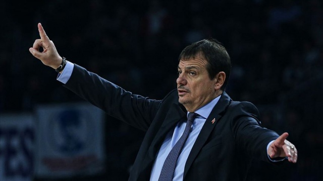 Ergin Ataman THY Avrupa Ligi'nde sezonun iptalini değerlendirdi Ergin Ataman THY Avrupa Ligi'nde sezonun iptalini değerlendirdi