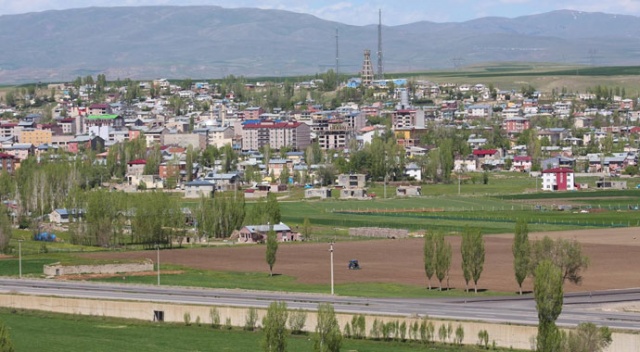 Erzurum&#039;da 2 mahallede 2 apartman karantinaya alındı