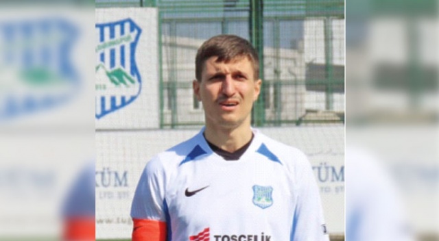 Eski futbolcu beş yaşındaki oğlunu boğarak öldürdü Eski futbolcu beş yaşındaki oğlunu boğarak öldürdü