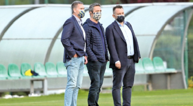 Fenerbahçe Beko&#039;da yaprak dökümü