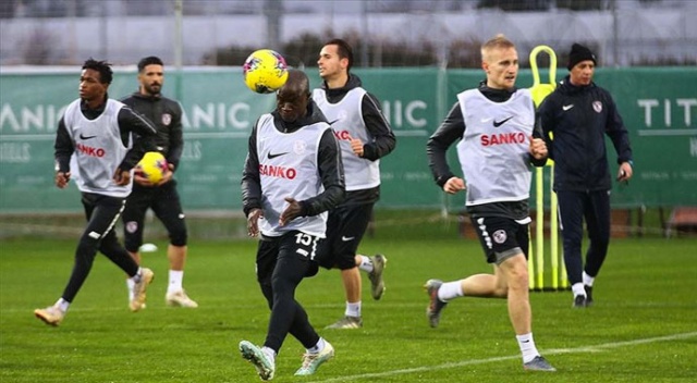 Gaziantep FK idmanlara 11 Mayıs'ta başlayacak Gaziantep FK idmanlara 11 Mayıs'ta başlayacak