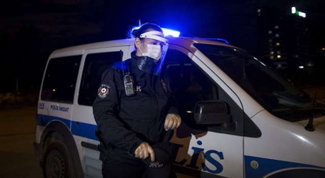 İki kutsal görevi bir arada yürütüyorlar İki kutsal görevi bir arada yürütüyorlar