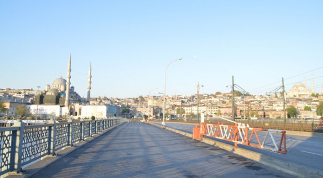 İstanbul, sokağa çıkma kısıtlamasının son gününe uyandı