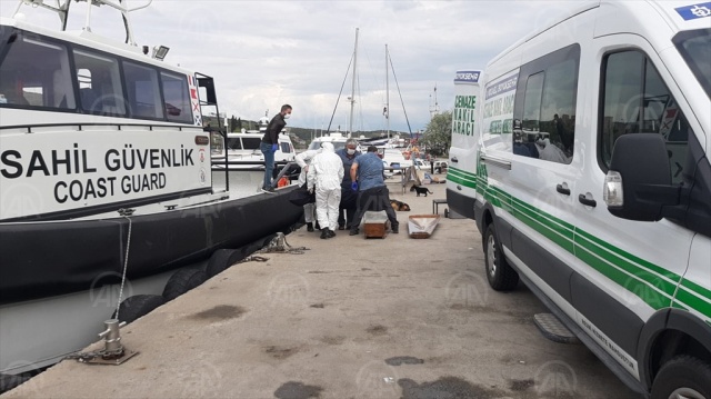 Kocaeli'de demirli kuru yük gemisinin ikinci kaptanı ölü bulundu Kocaeli'de demirli kuru yük gemisinin ikinci kaptanı ölü bulundu