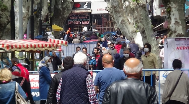 Koronavirüse rağmen dışarı çıkan vatandaşlardan ilginç diyaloglar