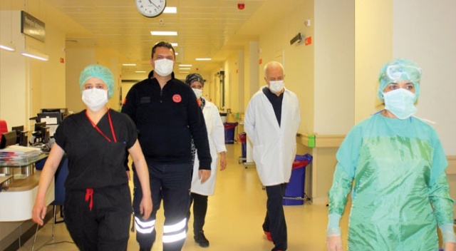 Koronavirüsü yenenlere immün plazma bağışında bulunma daveti Koronavirüsü yenenlere immün plazma bağışında bulunma daveti