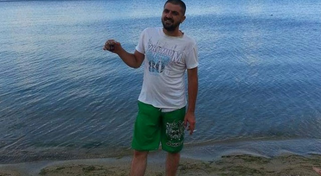 Kriko kırılınca traktörün altında kalarak can verdi