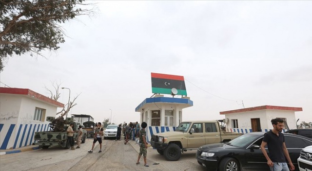Libya hükümetinin Vatiyye Üssü'nü Hafter milislerinden geri alması dünya basınında Libya hükümetinin Vatiyye Üssü'nü Hafter milislerinden geri alması dünya basınında
