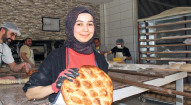 Pide satışları da yüzde 30 düştü Pide satışları da yüzde 30 düştü