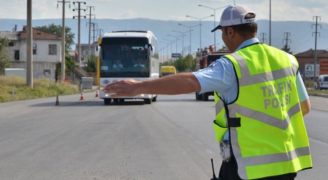 Ramazan Bayramı’nda karayollarında sıkı denetim uygulanacak Ramazan Bayramı’nda karayollarında sıkı denetim uygulanacak