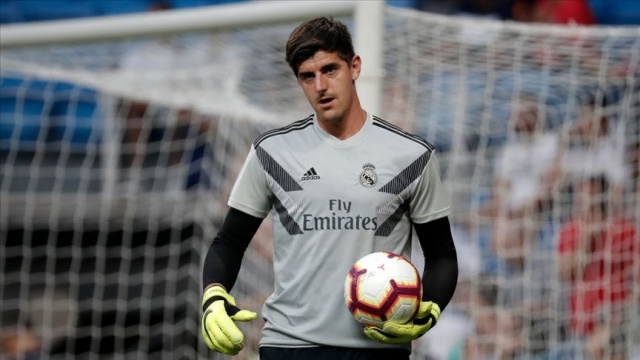 Real Madrid'in kalecisi Courtois: Barcelona'nın şampiyon ilan edilmesi adil olmaz Real Madrid'in kalecisi Courtois: Barcelona'nın şampiyon ilan edilmesi adil olmaz