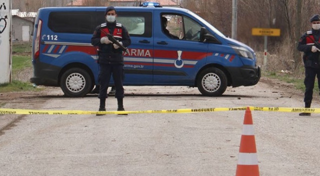 Siirt’te bir apartman koronavirüs nedeni ile karantinaya alındı