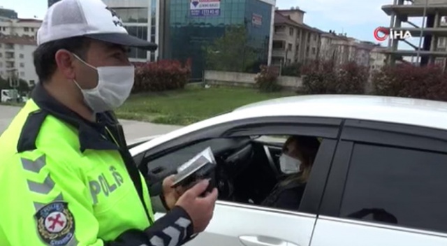 Sokağa çıkma kısıtlamasında dışarıda olan kadın sürücüden şaşırtan savunma