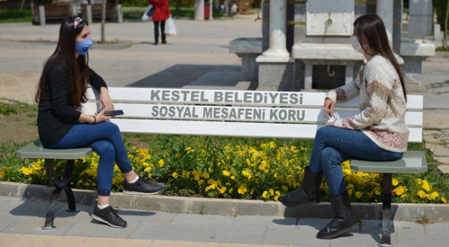 Sosyal mesafe için yapılmıştı... Bakan Koca örnek gösterdi